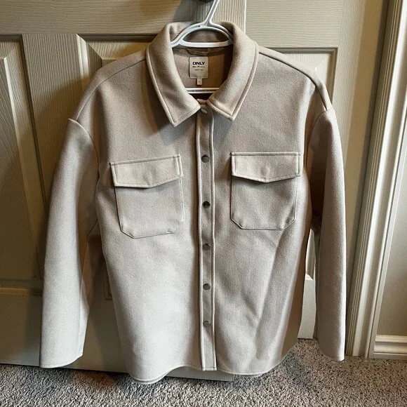 ONLY Beige Swacket - Picture 1 of 3